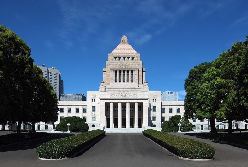 史上首次!「日本 AI 黨」靠一招打動年輕人,成功進軍日本國會