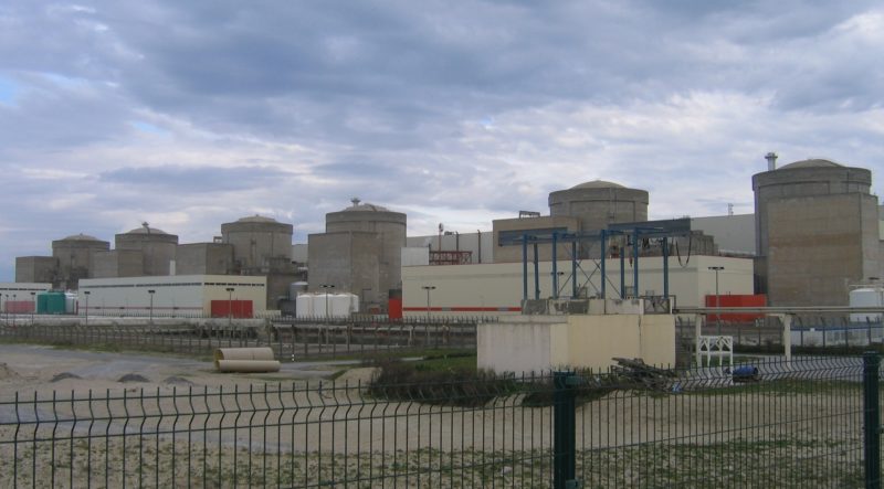 反應爐冷卻水泵遭水母堵塞，法國北部核電廠暫停運作