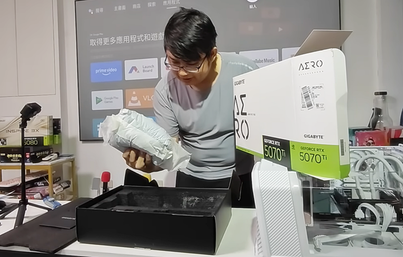 亞馬遜連續出包!台灣 YouTuber 買顯卡,一張變白粉、一張缺 GPU 核心