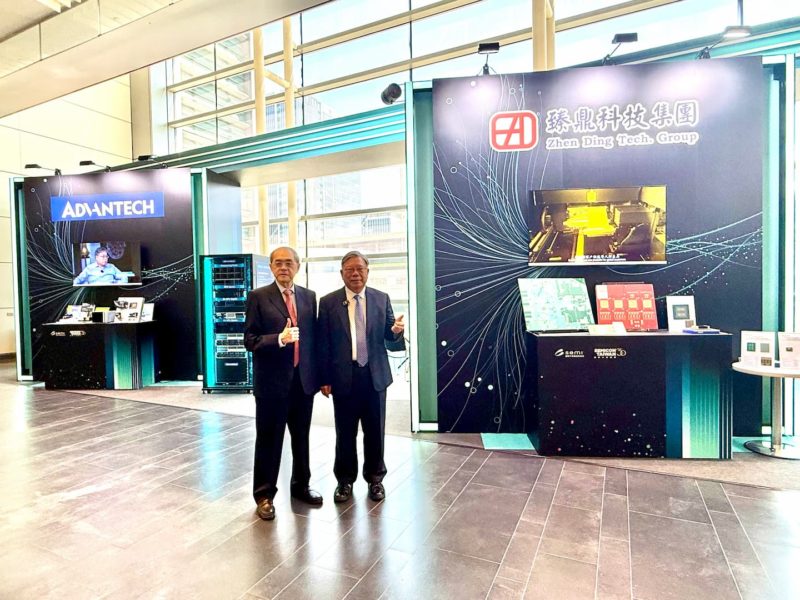 臻鼎 SEMICON 揭示 PCB 跨半導體！再度攜手研華打造 AI  智慧製造園區