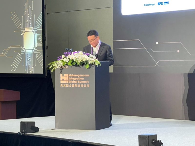 美研究機構 Prismark:Low CTE 玻纖布一路缺貨到 2026 年