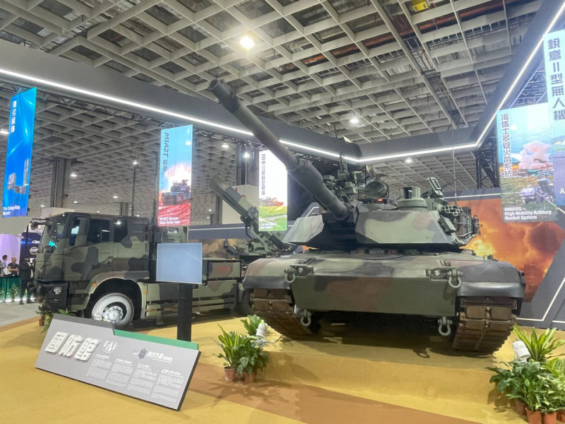 【台北航太國防展】國軍首度公開展示 M1A2、HIMARS 和天弓四型等新型武器