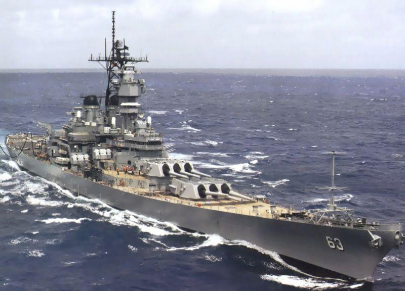 川普想把戰鬥艦帶回美軍，美媒：不實際