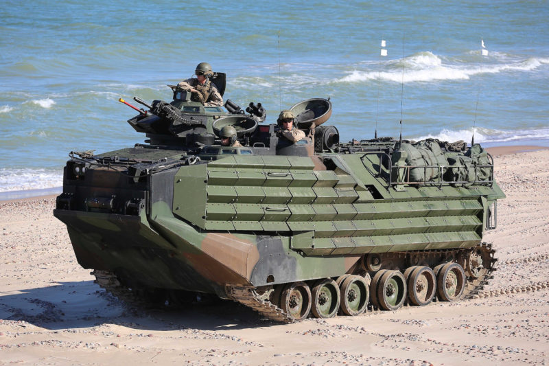 服役逾半世紀，美軍正式退役 AAV-7 兩棲突擊車