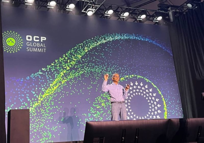 2025 OCP 高峰會》乙太網是 Scale-Up 關鍵技術！博通推業界首款 800G AI 乙太網 NIC