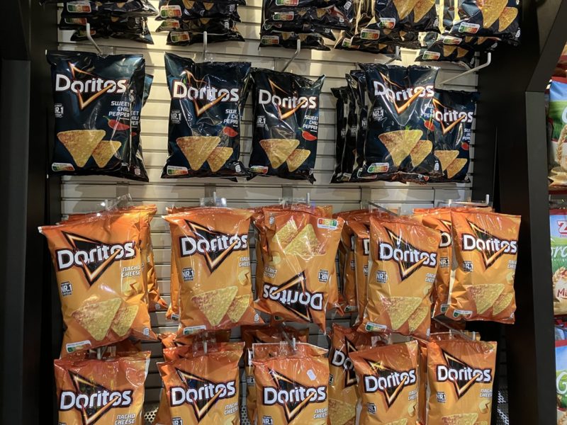 AI 安全系統誤判多力多滋為武器,美國少年險遭警方逮捕