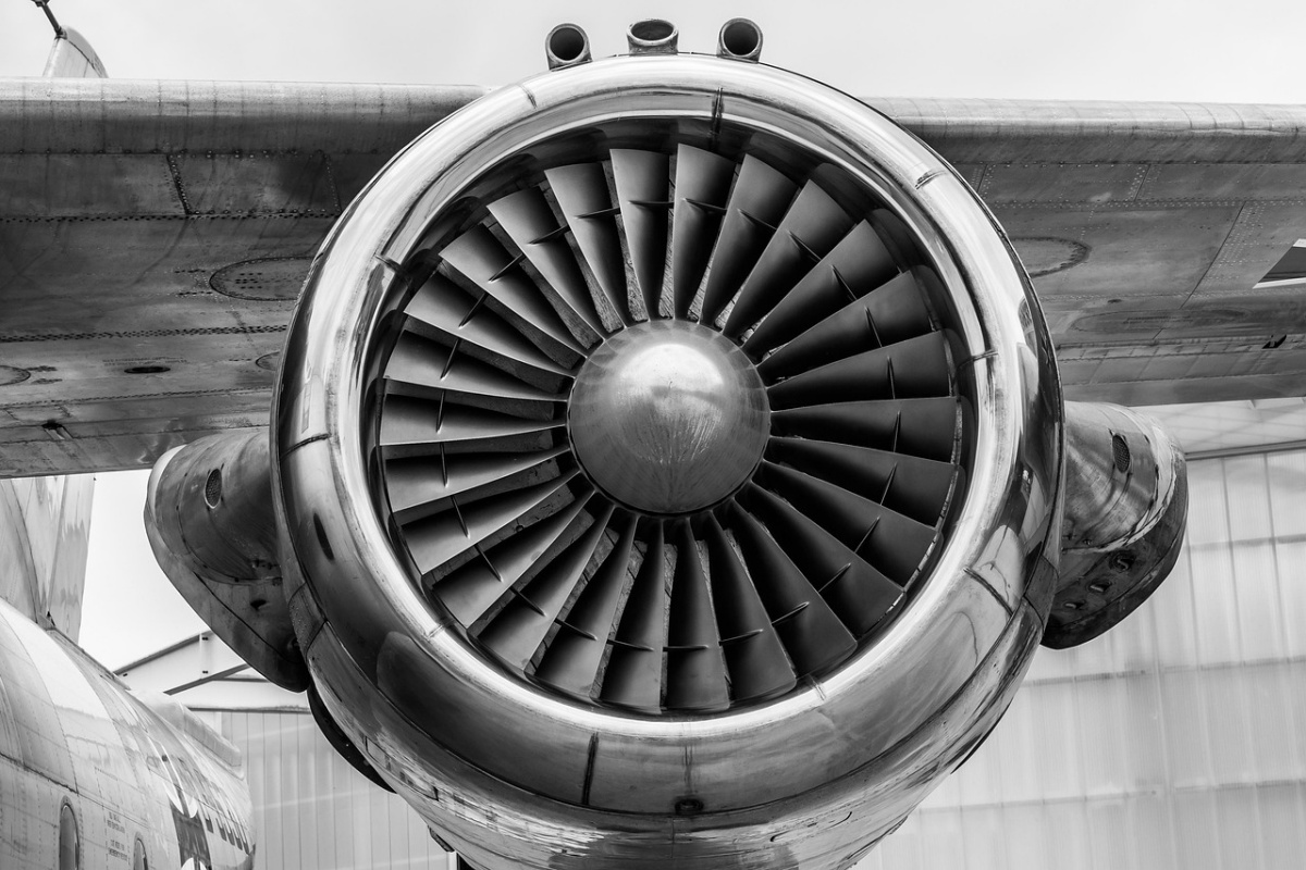 國際雲端業者搶供電，航空衍生燃氣渦輪成新受惠產品