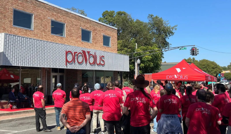 美國企業發現本土外包優勢，鄉村地區成人才寶庫