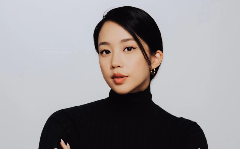 放棄模特兒身分變身矽谷創業家，AI 時尚新創 Mirror Mirror AI 獲 a16z 百萬美元投資