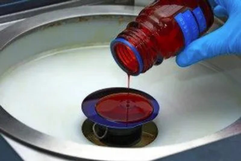 日商材料廠加速擴產，鎖定 2 奈米與光阻劑市場