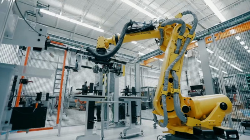 攜輝達推動「實體 AI」、機器人廠 Fanuc 飆逾 4 年高