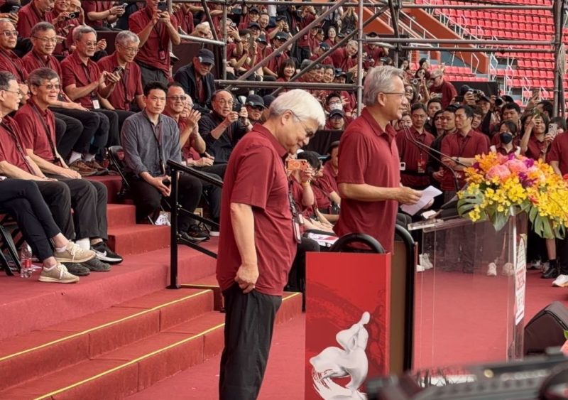 輝達黃仁勳蒞臨台積電運動會，對員工大喊我也是你們的家人