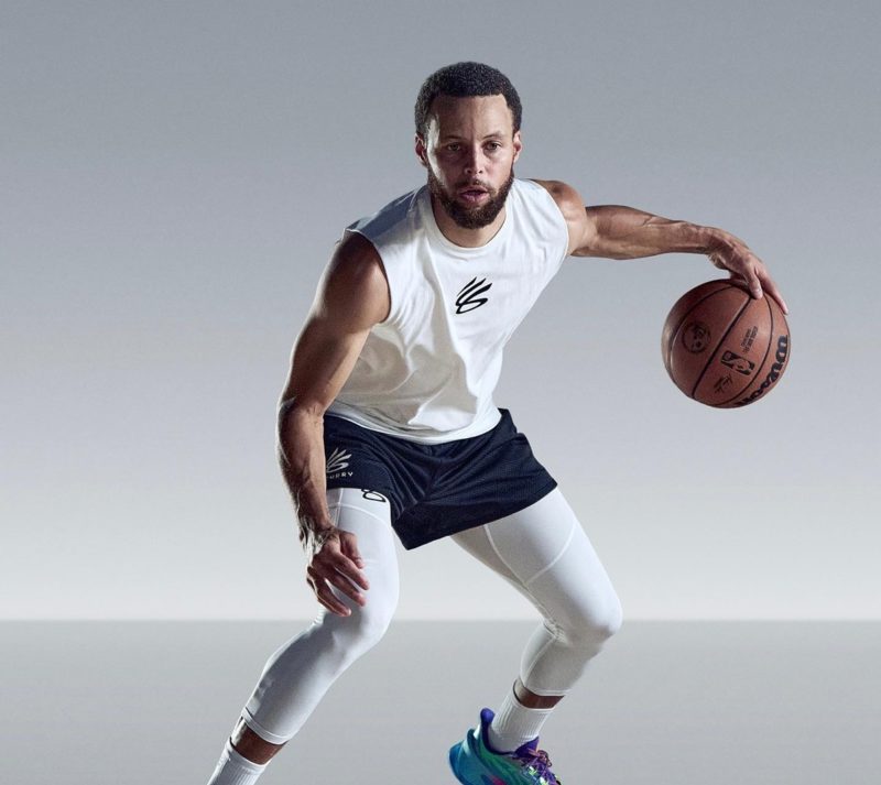 Under Armour 確定分手柯瑞  結束 13 年合作關係