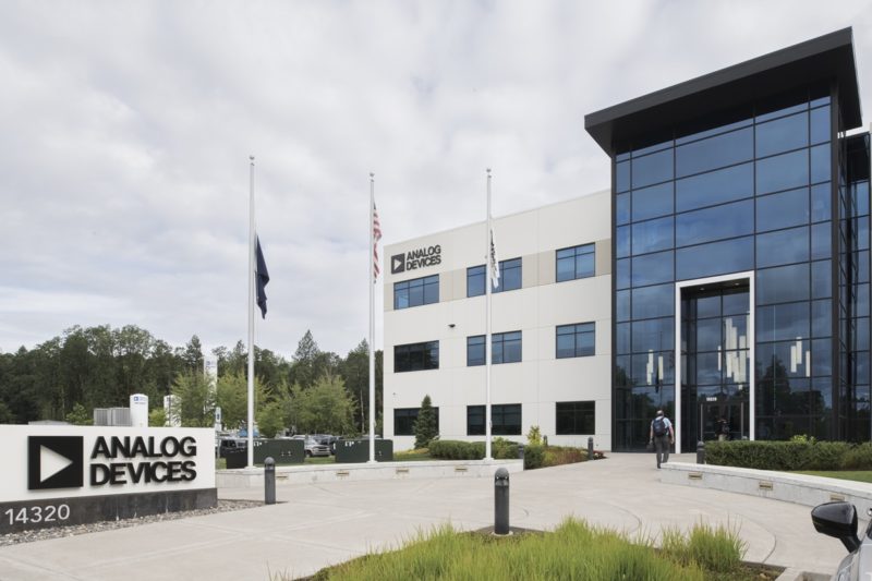 類比 IC 商亞德諾工業晶片受惠於 AI 趨勢、財報財測讚