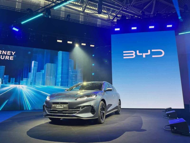 電動車賣多賺少，中國 EV 產業亮紅燈