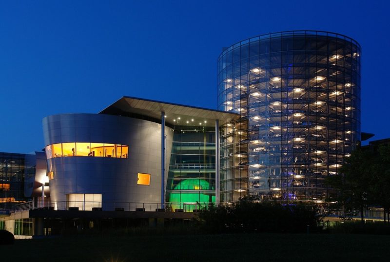 考量成本壓力，福斯汽車首度有德國廠全面停產