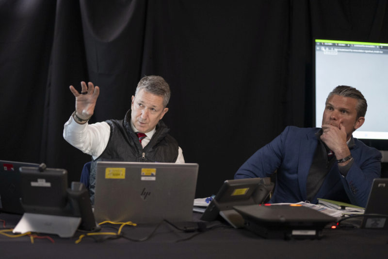 馬杜洛來不及鎖門就被逮補，美參聯會主席公開「絕對決心」行動內容