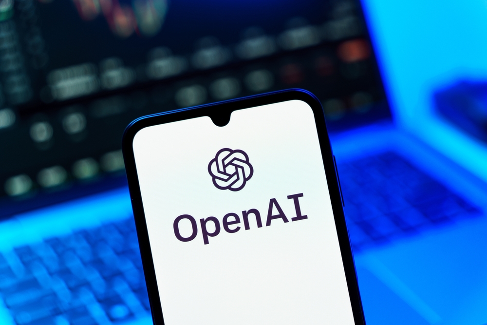「邊飛邊造飛機」風險太高？OpenAI 唯一專職倫理主管上任未滿一年爆閃辭