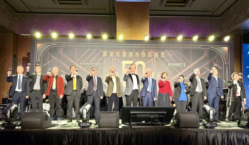 廣運奪服務型機器人訂單！董座謝明凱：金運第三季興櫃、盛新長晶將滿載