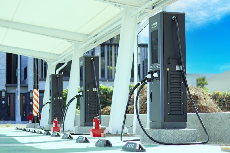 解密快充站「搶電」原因，U-POWER：關鍵不是車也不是充電槍