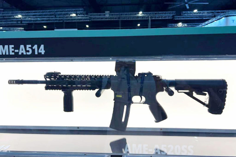 又一國加入地球聯邦軍行列，新加坡推出 AR-15 構型新制式步槍