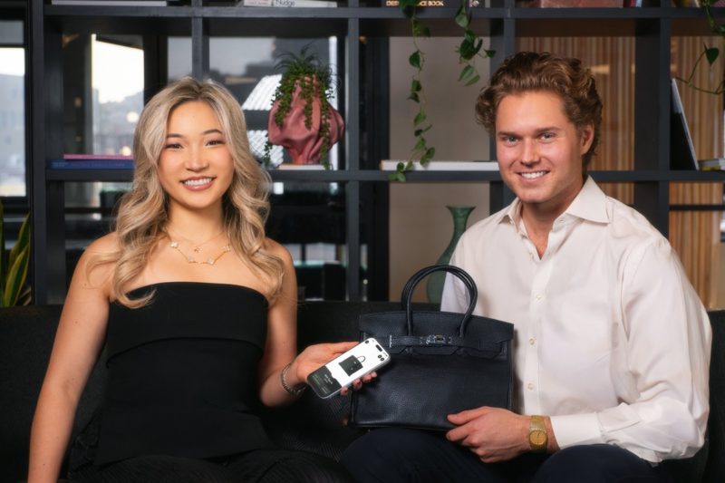 新創 Veritas 推防篡改晶片，手機一碰精品就能驗明正身