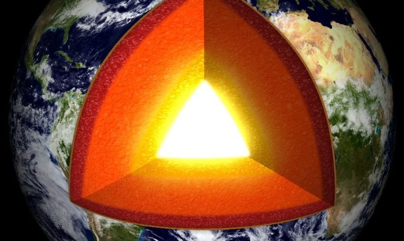 地球本身就是水主要來源？新實驗揭露地核藏氫量還可造數十個海洋