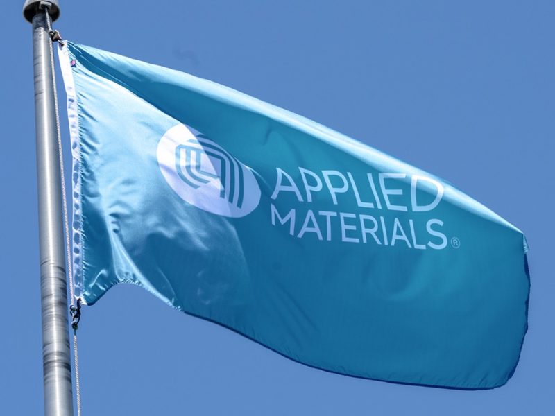 非法提供中芯晶片製造設備，應用材料遭罰 80 億