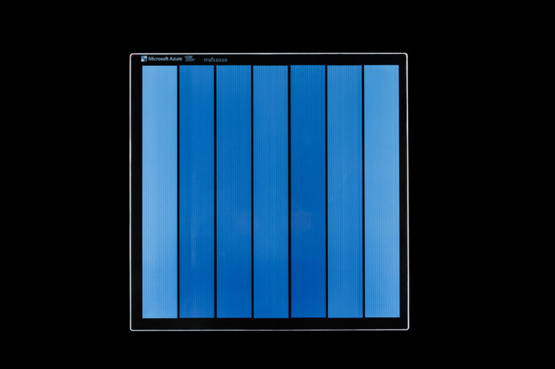 資料無損保存 1 萬年，微軟展示玻璃儲存技術突破性成果