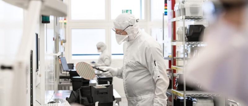 日立能源導入新型功率半導體，瞄準 AI 與高壓電網應用