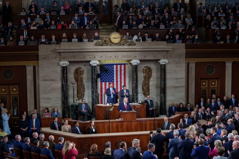 川普國情咨文演說締史上最長紀錄，盤點五大關鍵時刻