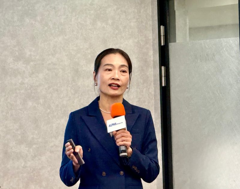 明泰 2026 揮別谷底迎執行年！黃文芳喊 AI 交換器 1.6T 與美印雙引擎