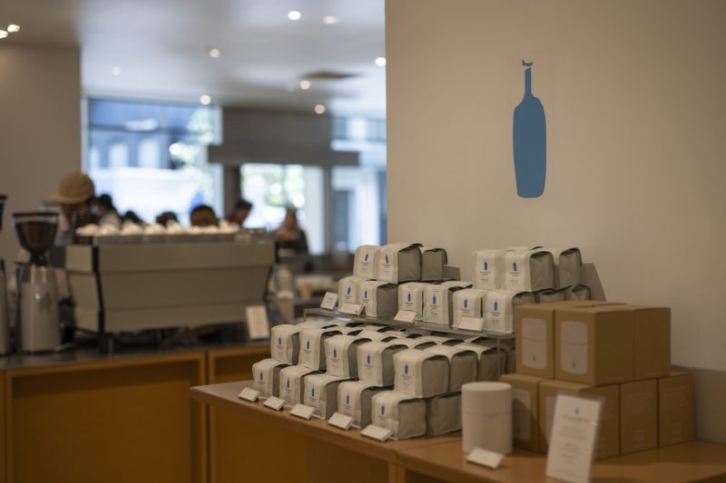 瑞幸咖啡大股東，將收購藍瓶咖啡