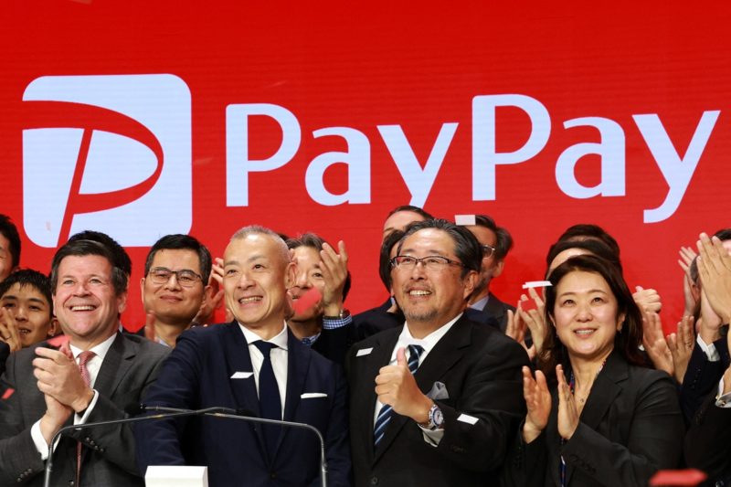 日本電支王 PayPay 登陸美股  首日股價大漲 13.5%