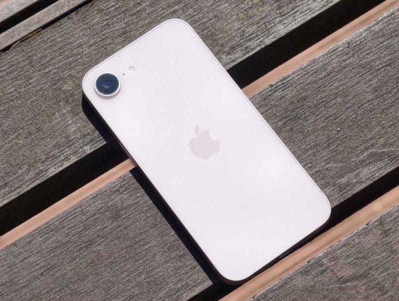 iPhone 17e 上手體驗，加了 MagSafe 更值得入手