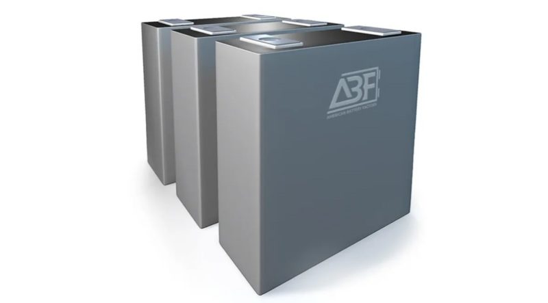 美國電池廠拿下長約，亞利桑那 LFP 工廠加速落地