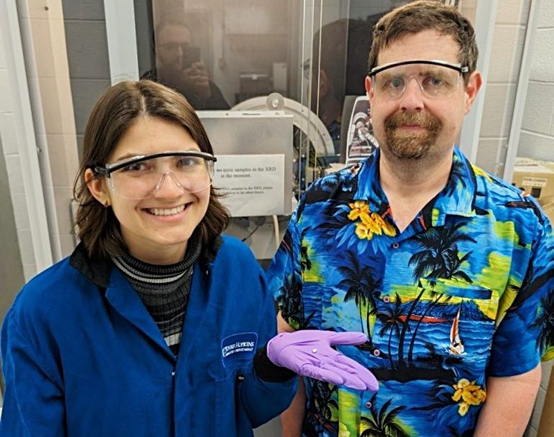 AI 精準預測「超級金屬」配方，改寫材料科學研發模式