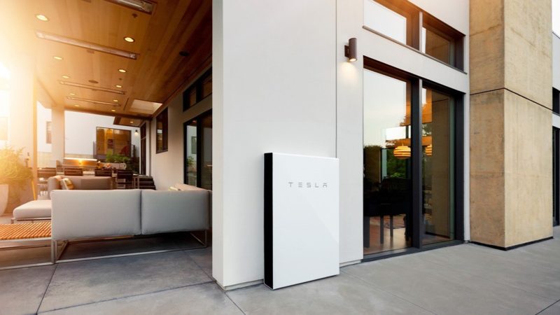 電價差 3 倍怎麼省？特斯拉 Powerwall 打造家用儲能黑科技