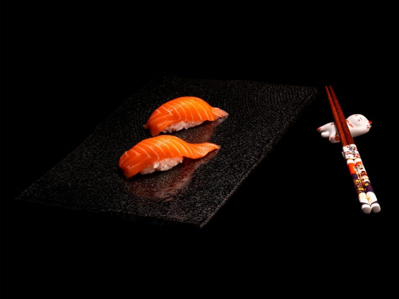日本養殖鮭魚強勢崛起，靠「亞洲日料熱潮」大賺海外財