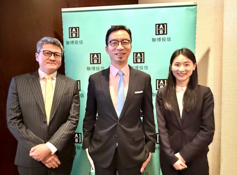 台股多頭仍在半山腰！聯博 00404A 靠「主動選股」提款下半年 AI 紅利