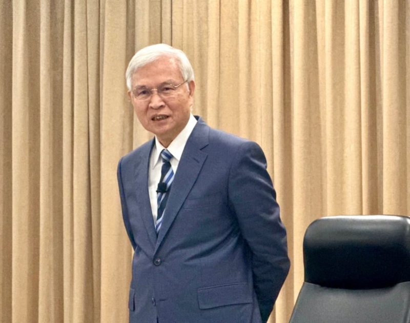 央行利率連九凍、房市管制維持不變！專家曝楊金龍最怕這件事