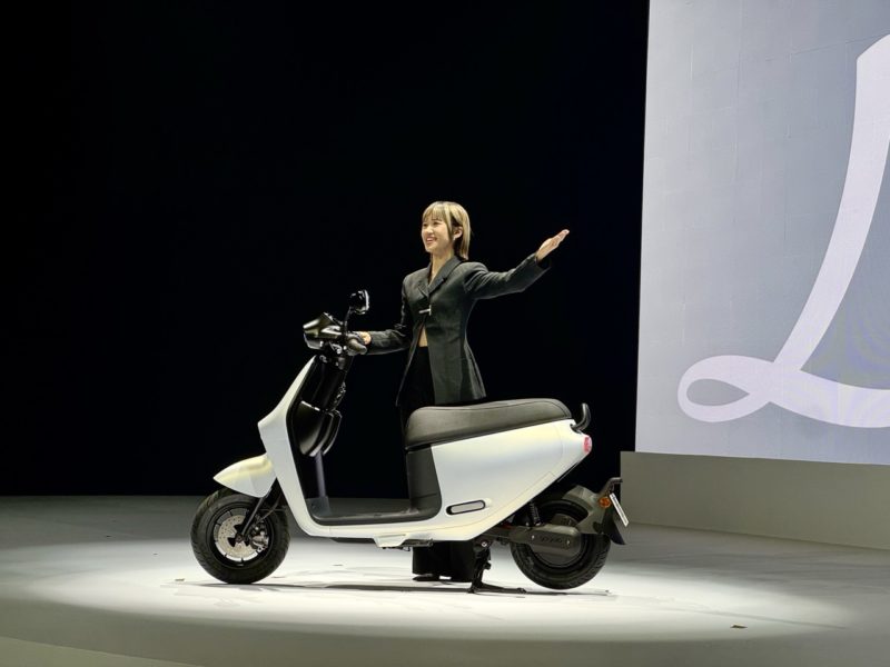 Gogoro 久違的發表了一台真正新車，Luna 今日正式開賣