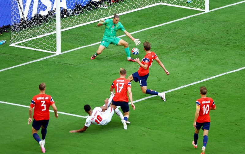 挪威控蜘蛛攝影機「助攻」英格蘭，FIFA 出示三證據駁回