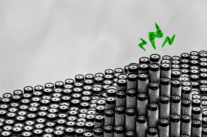 突破設計瓶頸，LLNL 結合高效能運算與機器學習精準加速鋰、鈉電池研發