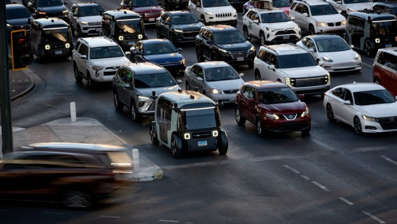 亞馬遜自駕車新專利：讓 AI 承認路上有沒看過的東西