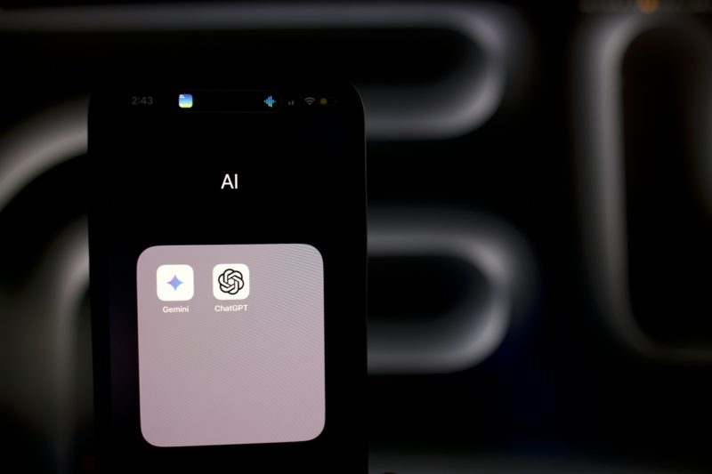Gemini 逼近 10 億使用者，AI 模式不侵蝕搜尋反帶來增量成長
