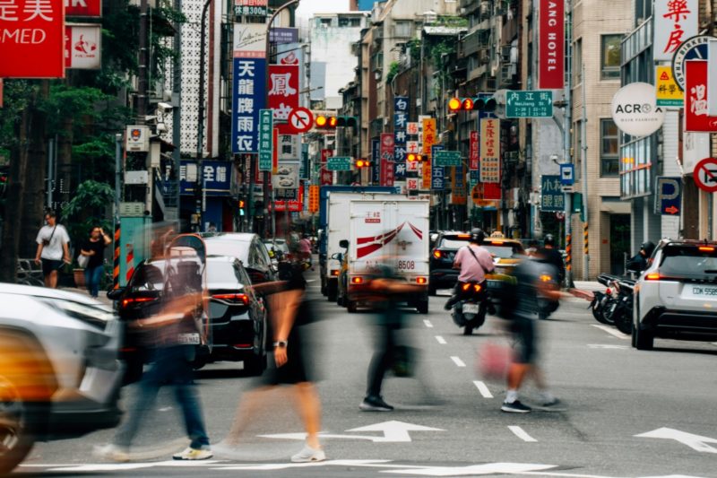 青安 3.0 增設三大門檻防炒房，專家：利息再低仍難解年輕人「頭期款」痛點
