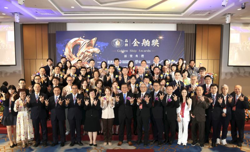 普發 1 萬現金恐變死水！商總許舒博：改發「消費券」才能真正救內需