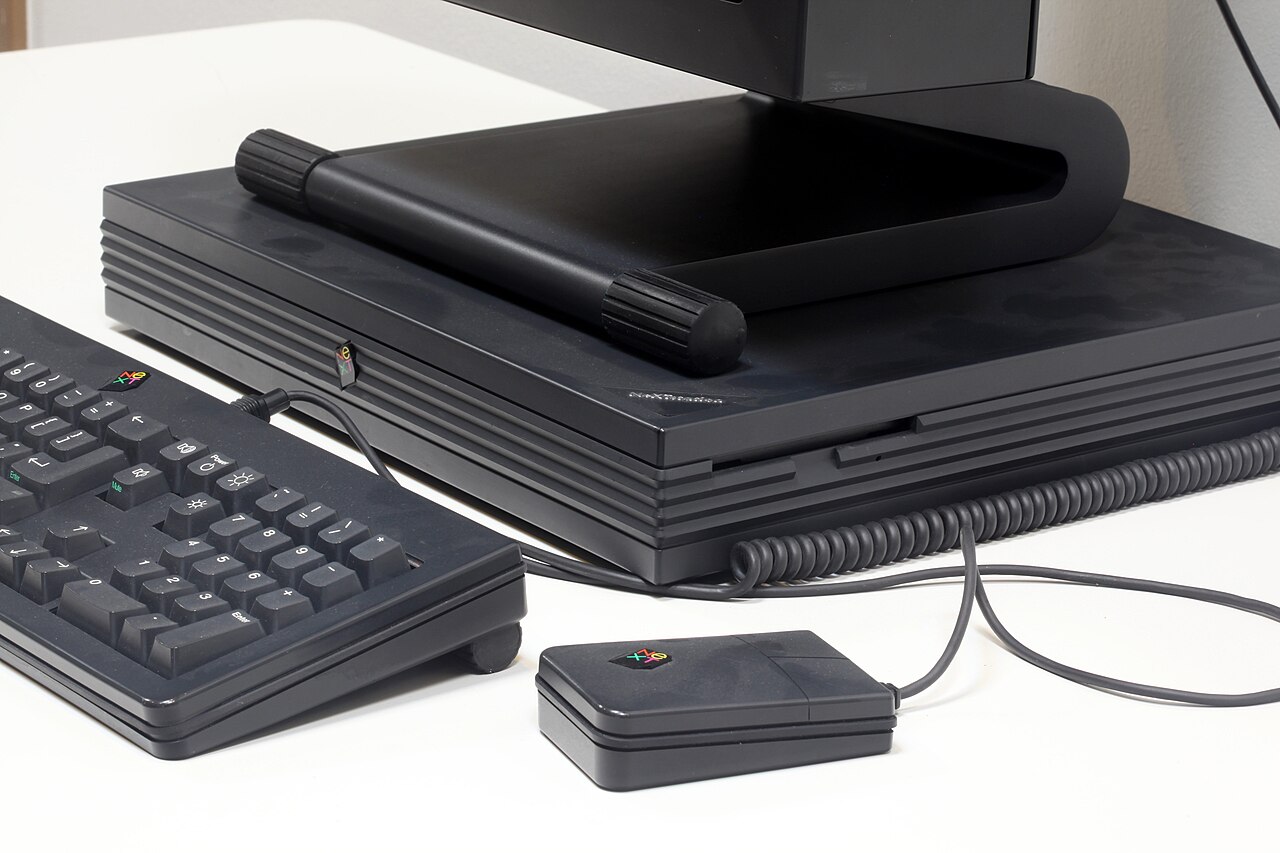 CIA's Secret 20,000-Unit Order Saved NeXT, Aided Steve Jobs' Apple Return
