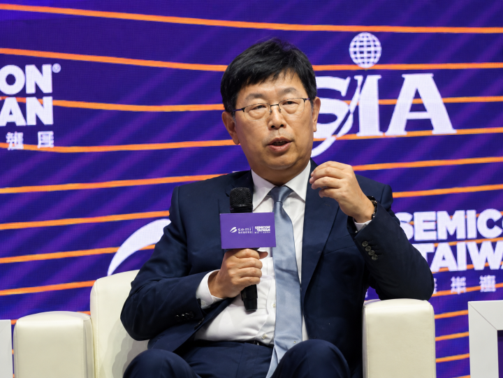 AI 時代全球布局戰略，劉揚偉提倡與台灣攜手製造新供應鏈視野